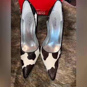 Pre-Owned - Guess Heels